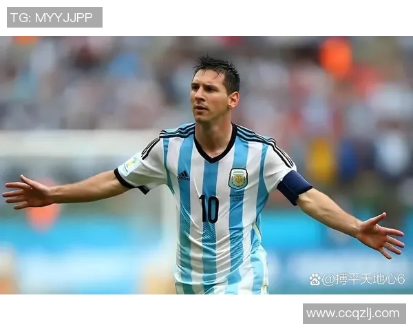 世界公认五大足球巨星盘点 揭秘梅西C罗等传奇球员的成就与影响