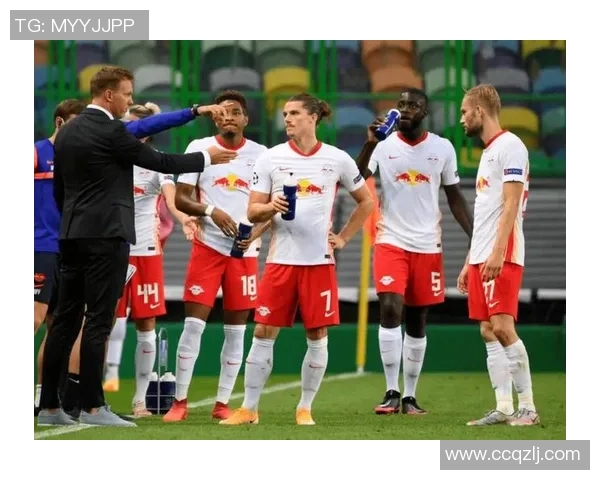 足球球星重返故土：那些回归老东家的传奇故事与背后的动人原因